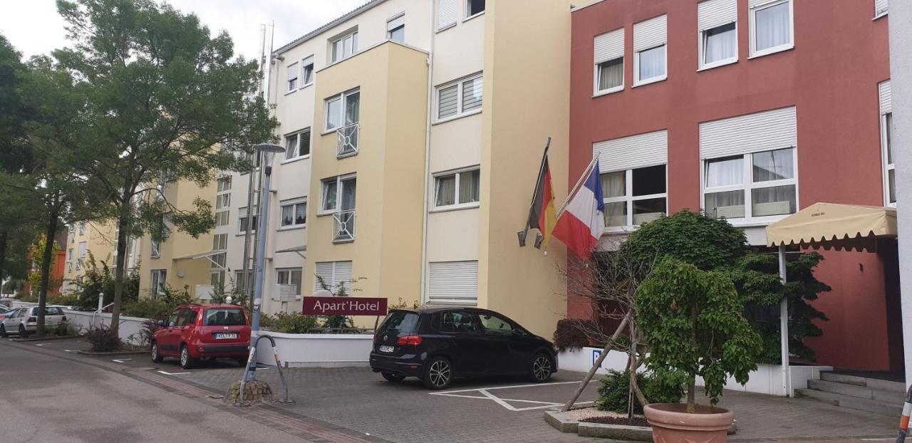 Kehl Center Schoene 2 Zimmer Wohnung Mit Terrasse 60M2 Экстерьер фото